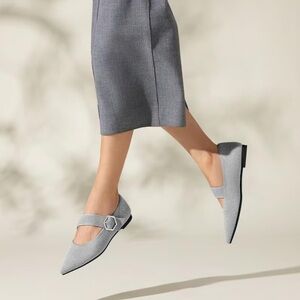 Chic Gray Women's Flats with Hexagonal Buckle